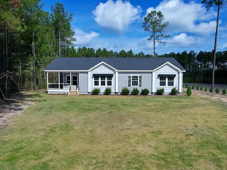 754 kent rd., georgetown, sc 29440 hero and exterior home features