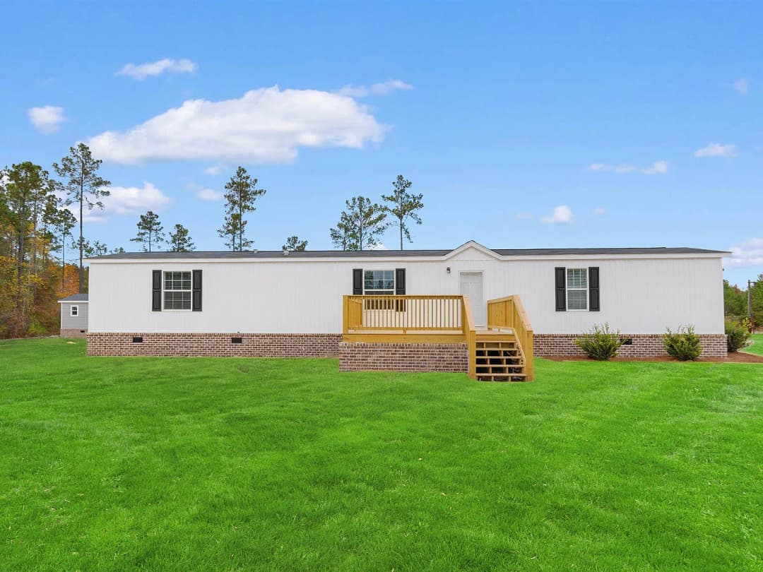 121 feather dr, georgetown, sc 29440 exterior home features