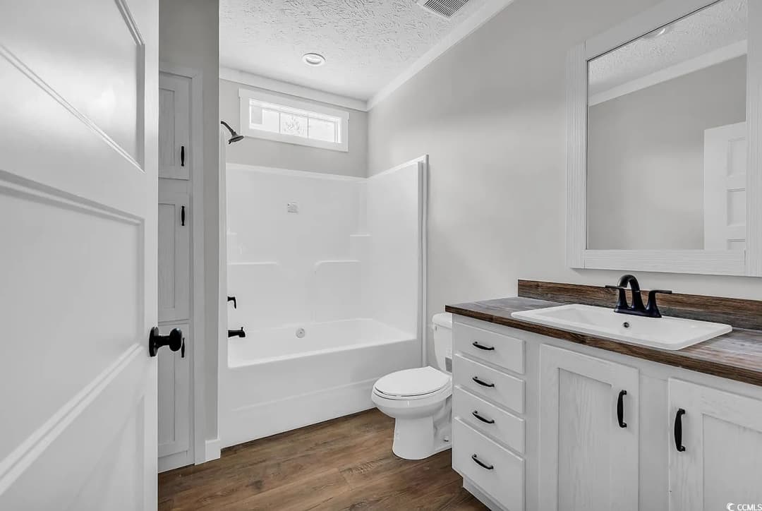 754 kent rd., georgetown, sc 29440 bathroom home features