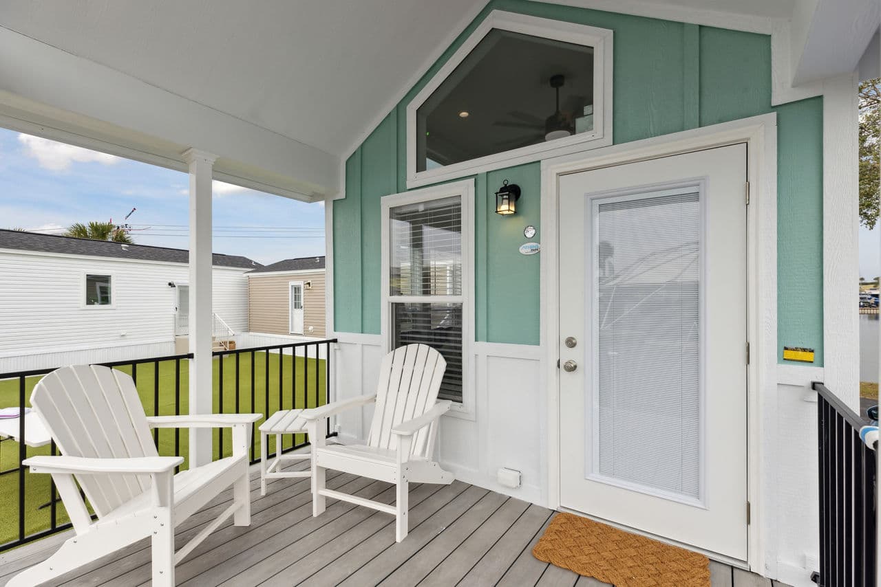 Aps 528-sl 070 exterior home features