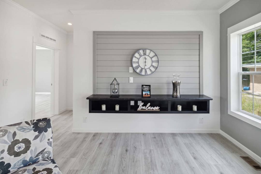 Ironclad 3276-21 interior home features