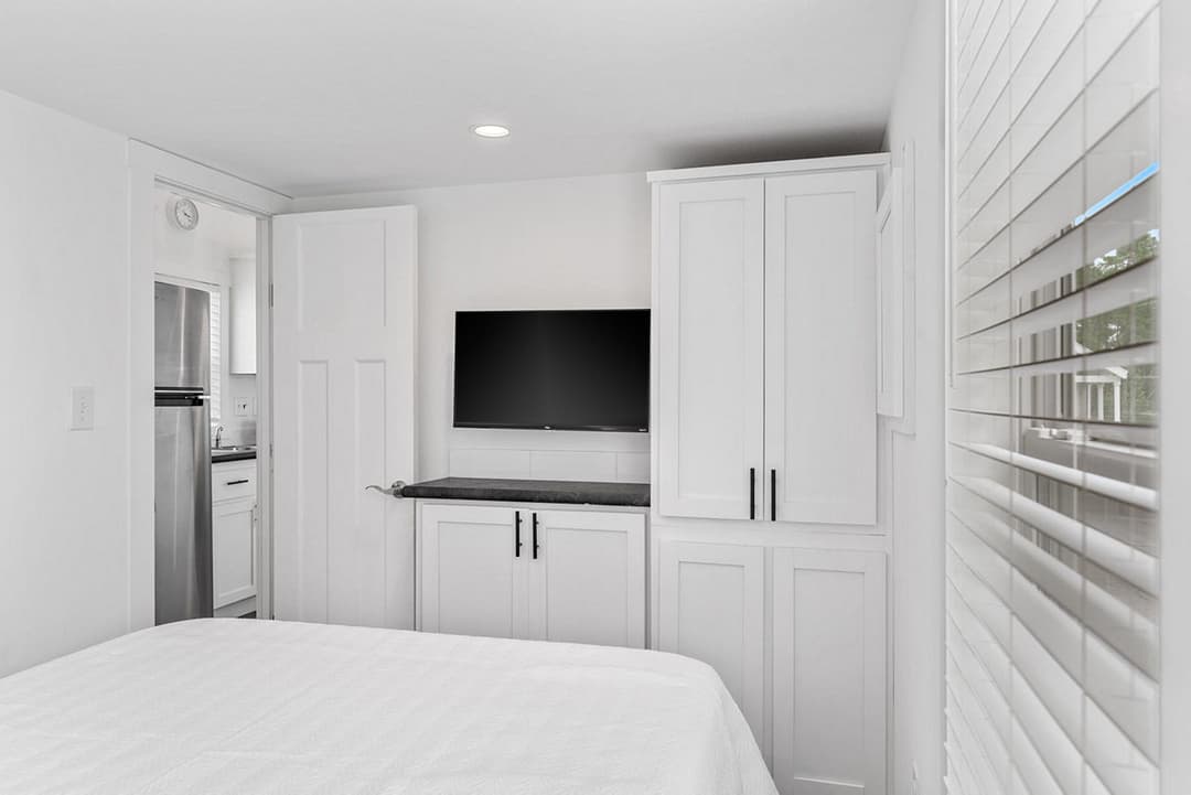 Park model 4110l bedroom home features