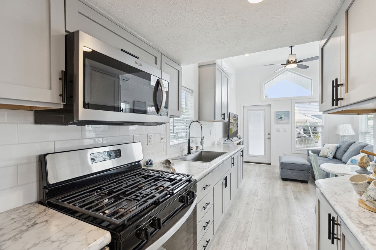 Aps 528-sl 070 kitchen home features