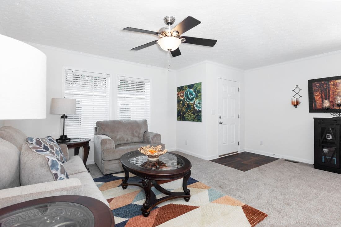 1321 classic interior home features