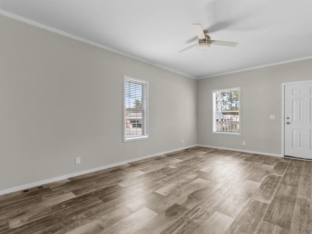 101 feather dr, georgetown, sc 29440 interior home features