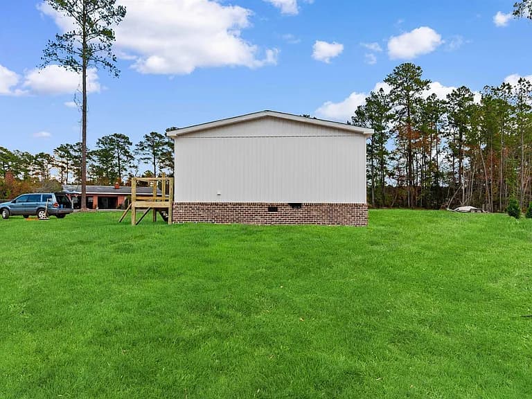 101 feather dr, georgetown, sc 29440 exterior home features