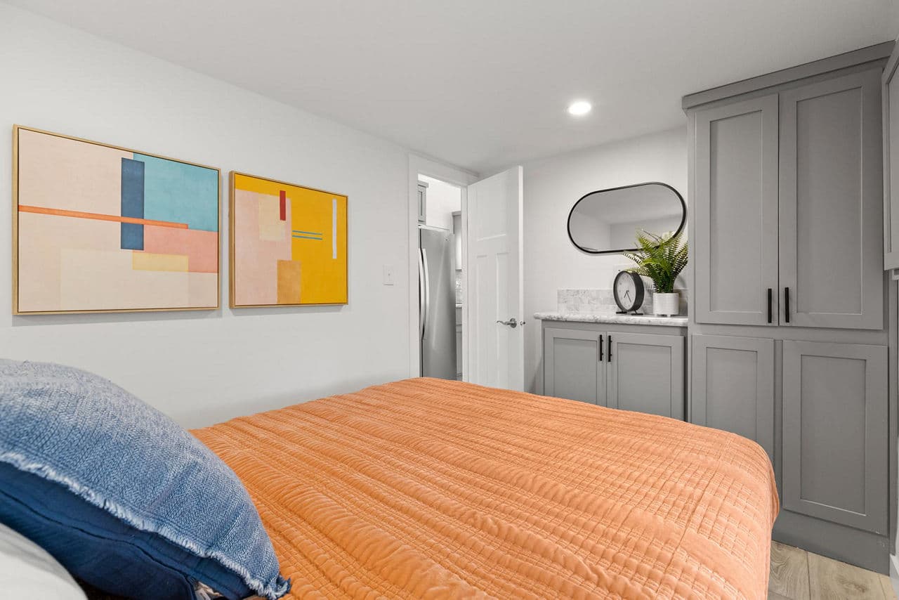 Park model 4110 bedroom home features