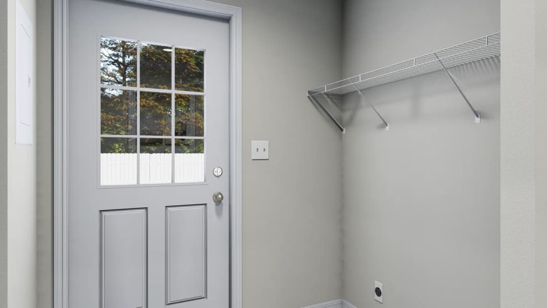 Midway inlet interior home features