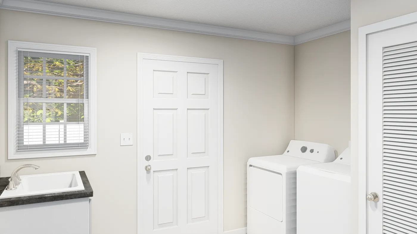 Palmetto 6101 interior home features