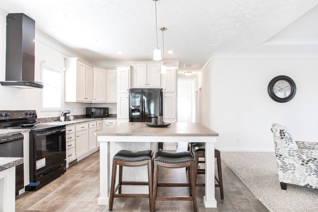 3558 jamestown kitchen home features