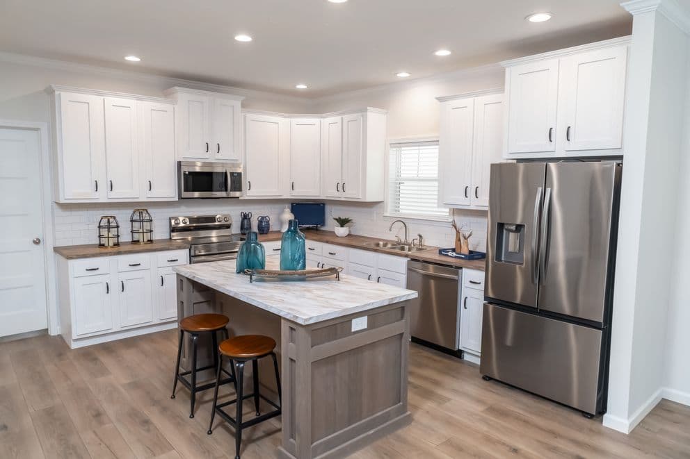 The brook hud kitchen home features