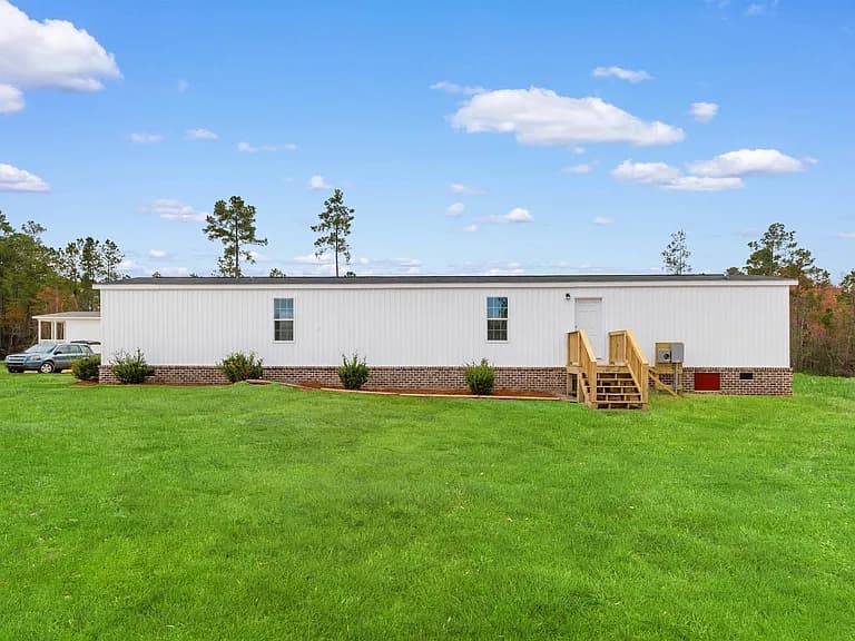 121 feather dr, georgetown, sc 29440 exterior home features