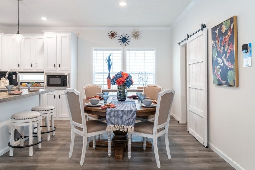 Blue bay hud interior home features