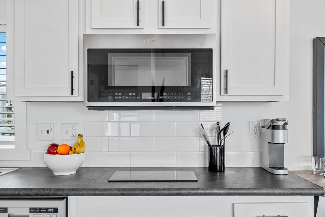 Park model 4110l kitchen home features