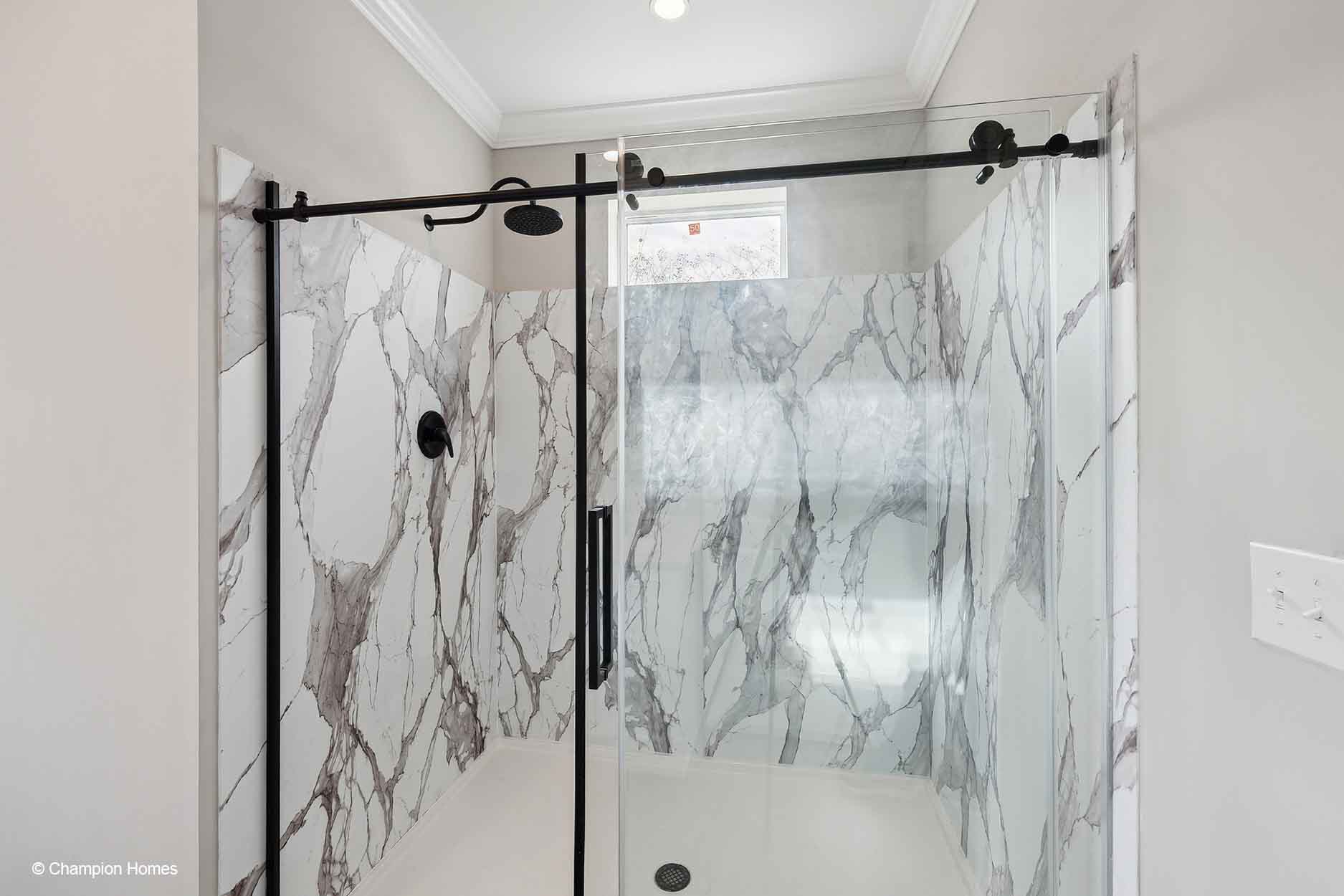 Cameron i 3252-01 bathroom home features