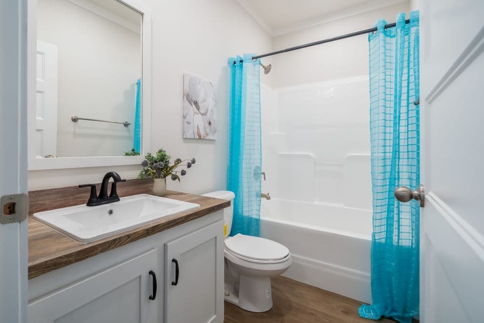Baby belle hud bathroom home features