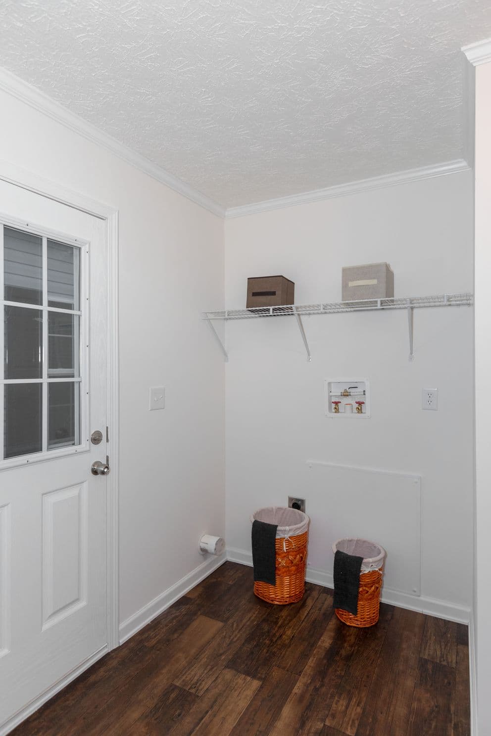 The georgetown hud interior home features