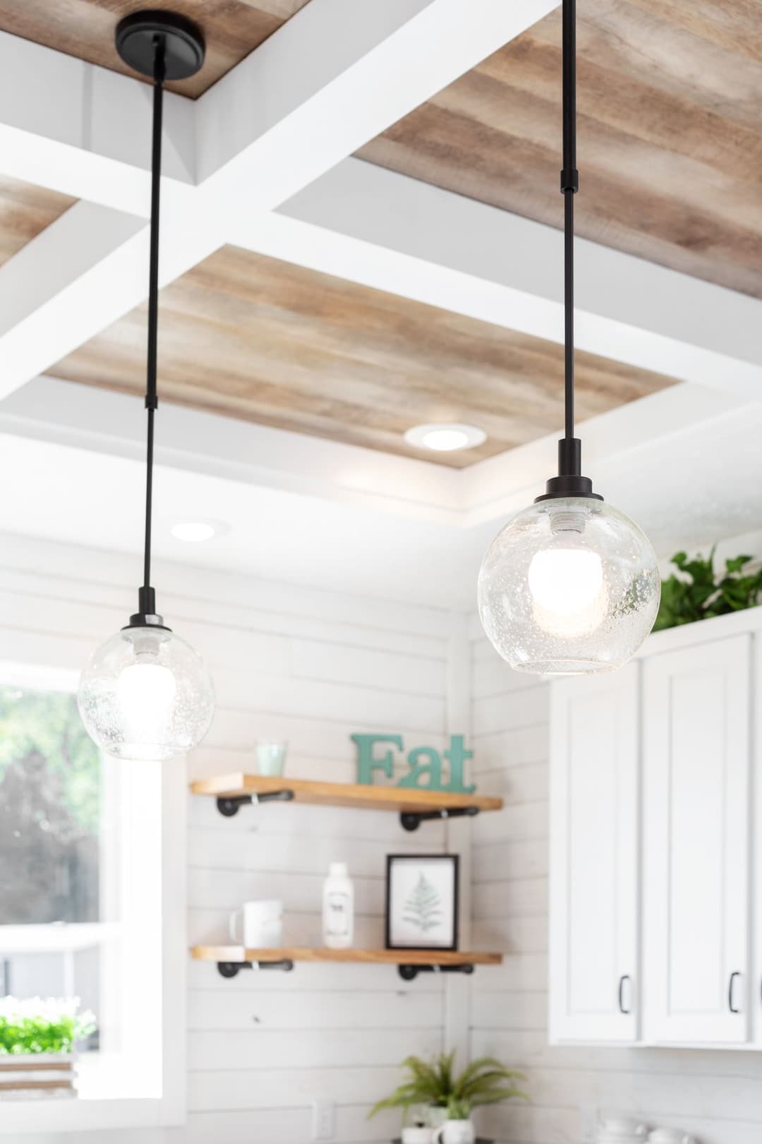 1434 carolina "southern belle" interior home features