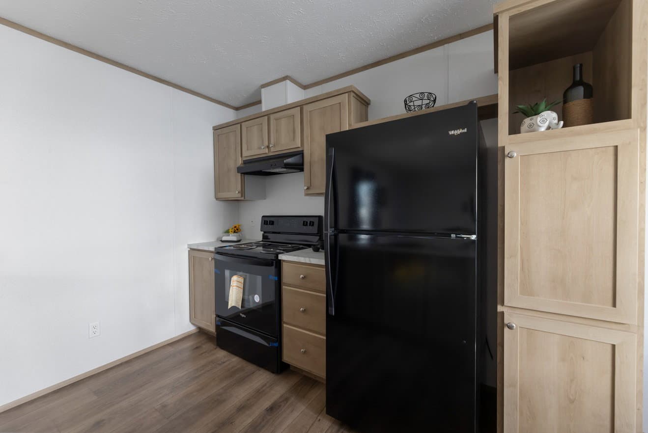 Phoenix 16763a kitchen home features