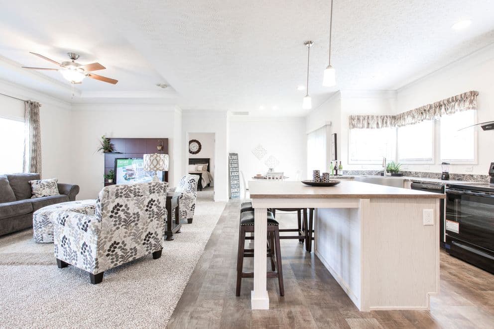 The whitecap hud interior home features