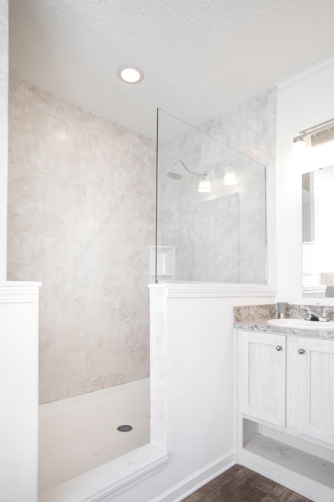 3558 jamestown bathroom home features